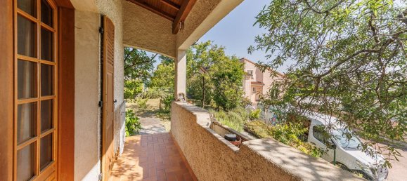 Дом с 4 спальнями в Шатель-Гийон, Франция № 335302 2