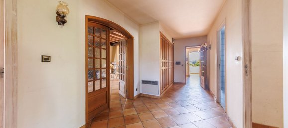 Дом с 4 спальнями в Шатель-Гийон, Франция № 335302 6