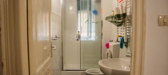 5 rooms Apartment in Genoa, Italy No. 237453 22