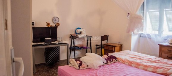 5 rooms Apartment in Genoa, Italy No. 237453 12