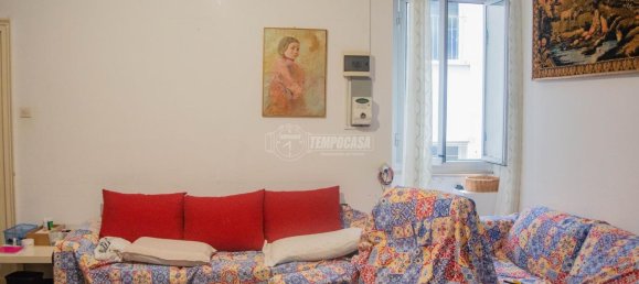 5 rooms Apartment in Genoa, Italy No. 237453 4