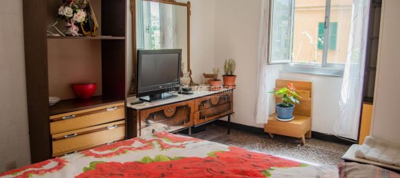 5 rooms Apartment in Genoa, Italy No. 237453 17