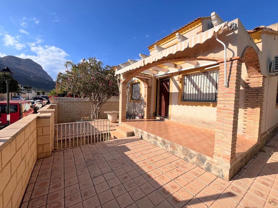 3 غرف نوم منزل في Polop, Spain رقم 178193