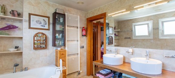 5 Schlafzimmer Haus in Vilassar de Dalt, Spain, Nr. 145935 25