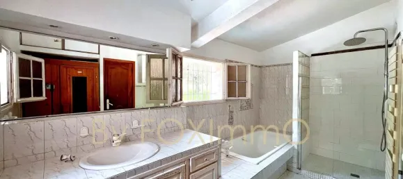 4 غرف نوم فيلا في Vence, France رقم 324725 14