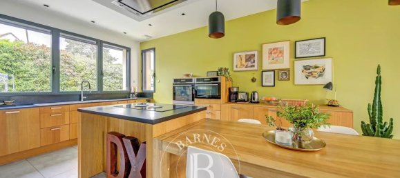 7 chambres Maison à Crespières, France No. 185305 9