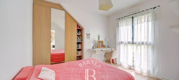 7 chambres Maison à Crespières, France No. 185305 24