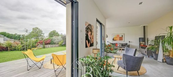 7 chambres Maison à Crespières, France No. 185305 4