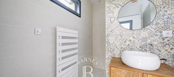 7 chambres Maison à Crespières, France No. 185305 15