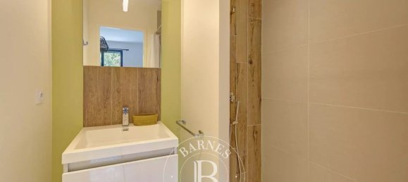 7 chambres Maison à Crespières, France No. 185305 11