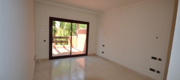 Casa de 3 dormitorios en Marbella, Spain No. 145161 10