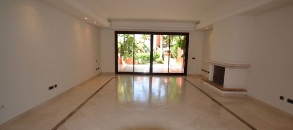 Casa de 3 dormitorios en Marbella, Spain No. 145161 9