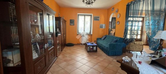 Вилла с 7 комнатами в Пеццана, Италия № 156966 2