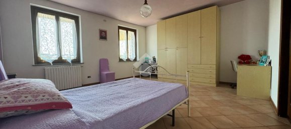 Вилла с 7 комнатами в Пеццана, Италия № 156966 15