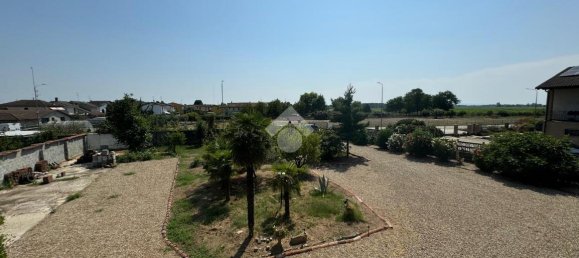 Вилла с 7 комнатами в Пеццана, Италия № 156966 29