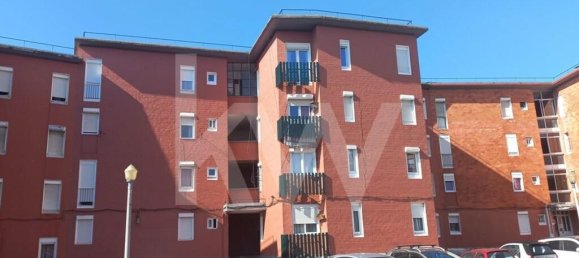 4 bedrooms Apartment in Lisbon, Portugal No. 87821 2