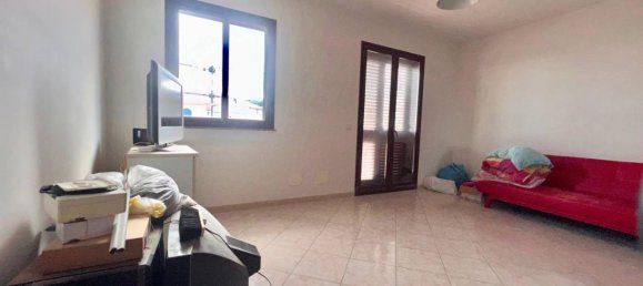 8-Zimmer Haus in Piedimonte Etneo, Italy, Nr. 75729 3