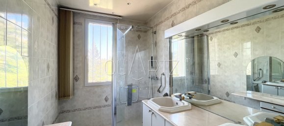 Casa de 3 dormitorios en Cherisy, France No. 86124 11