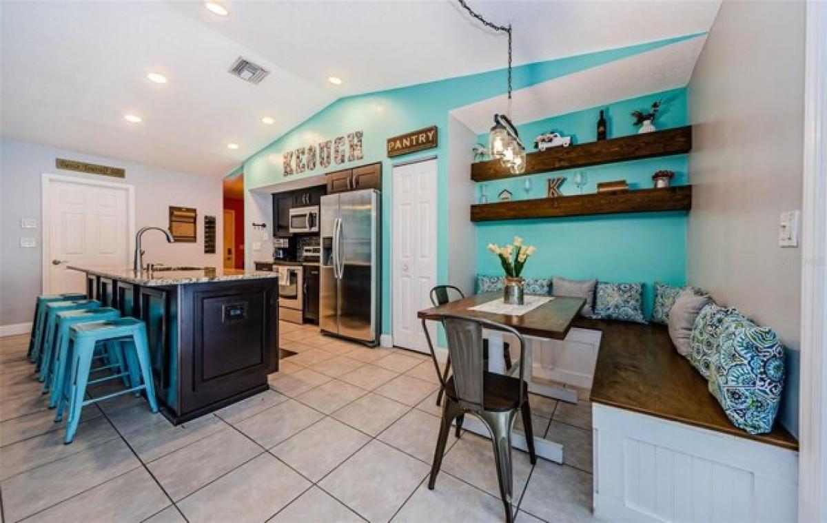 Casa de 3 dormitorios en Largo, USA No. 402264