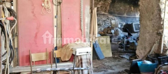 Дом с 4 спальнями в Монтегрино Вальтравалья, Италия № 347560 8