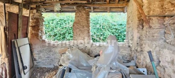 Дом с 4 спальнями в Монтегрино Вальтравалья, Италия № 347560 6