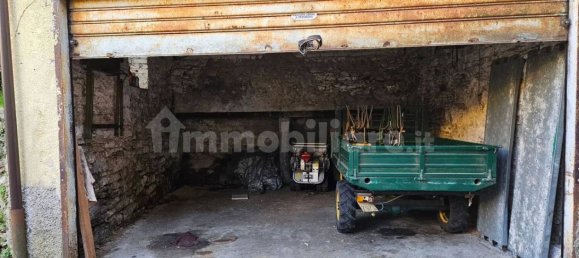 Дом с 4 спальнями в Монтегрино Вальтравалья, Италия № 347560 18