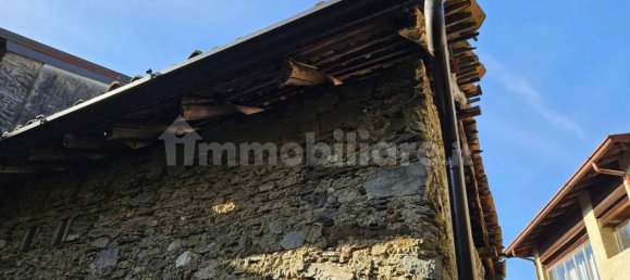 Дом с 4 спальнями в Монтегрино Вальтравалья, Италия № 347560 3