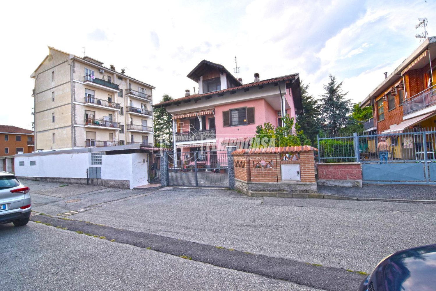 4 rooms Villa in Brandizzo, Italy No. 328707