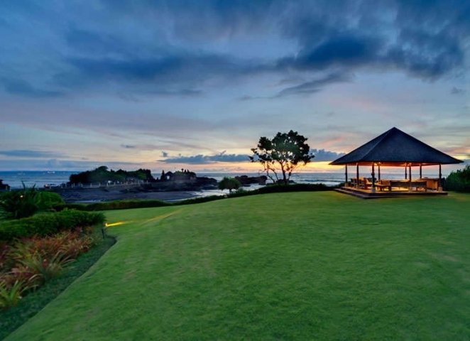 4 bedrooms Villa in Canggu, Indonesia No. 404631