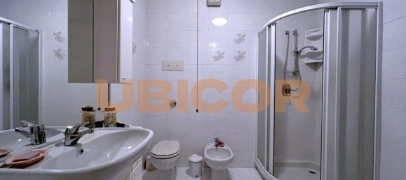 Пентхаус с 7 комнатами в Альбиньязего, Италия № 182217 16