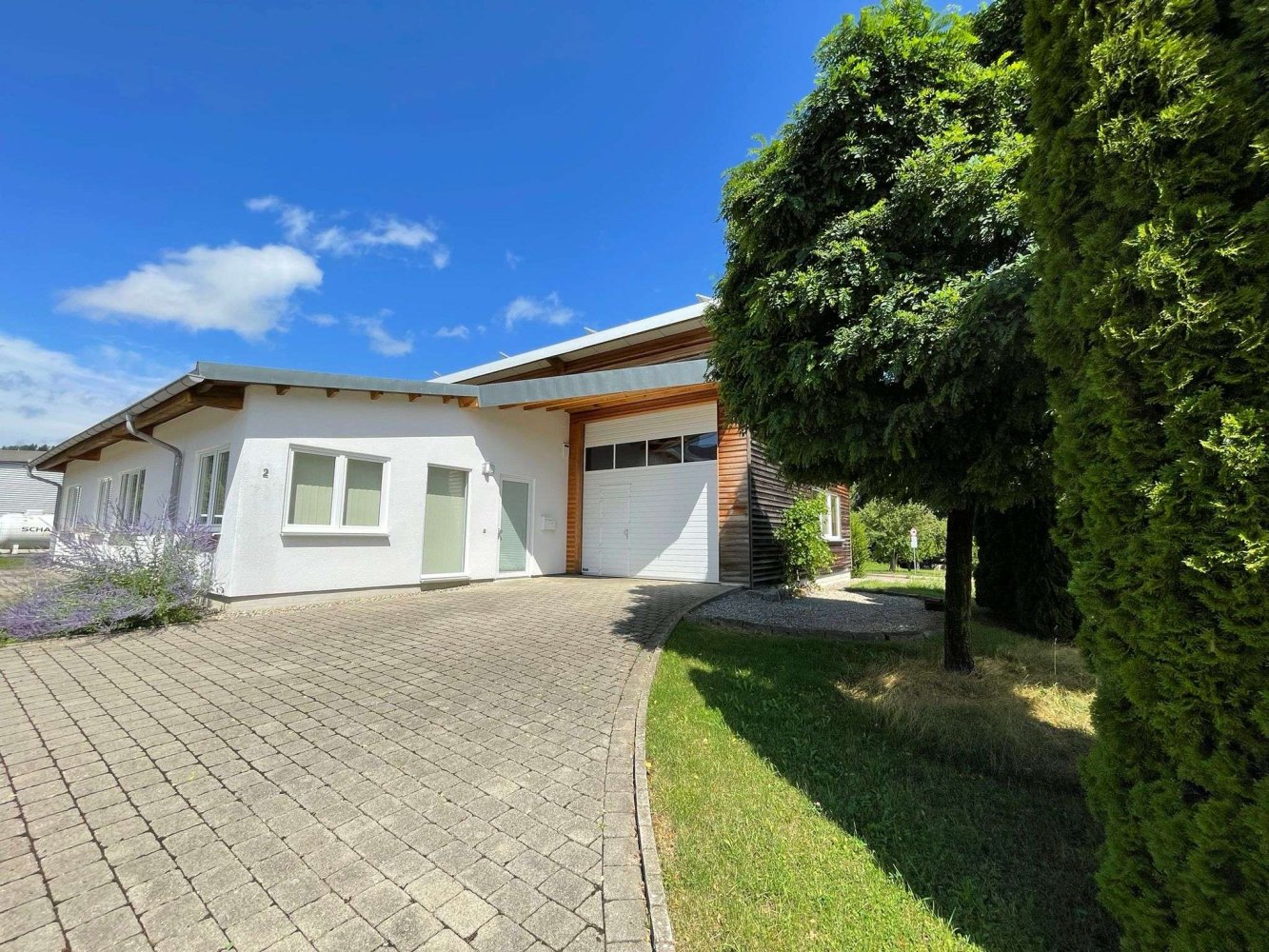 332m² Warehouse in Goppingen, Germany No. 218544