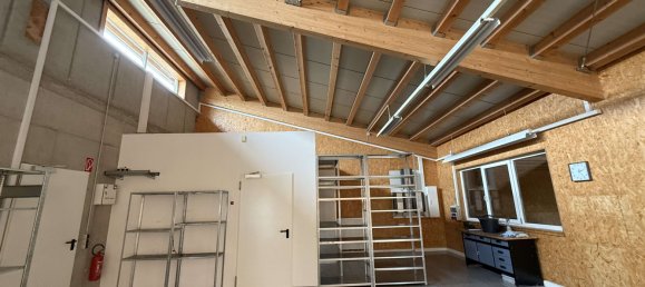 332m² Warehouse in Goppingen, Germany No. 218544 10