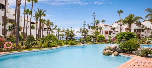 3 bedrooms Apartment in Marbella, Spain No. 71022 8