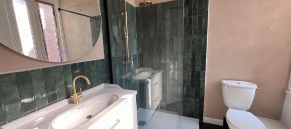 2 chambres Appartement à Saint-Quentin, France No. 241102 6