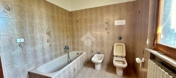 5-Zimmer Gebäude in Morciano di Romagna, Italy, Nr. 113359 33