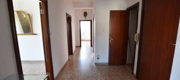 3 Schlafzimmer Wohnung in Porto San Giorgio, Italy, Nr. 345695 36