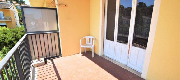 3 Schlafzimmer Wohnung in Porto San Giorgio, Italy, Nr. 345695 30