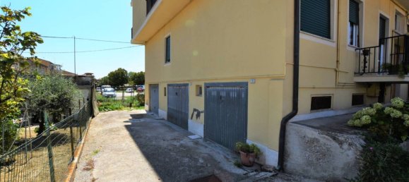 3 Schlafzimmer Wohnung in Porto San Giorgio, Italy, Nr. 345695 3