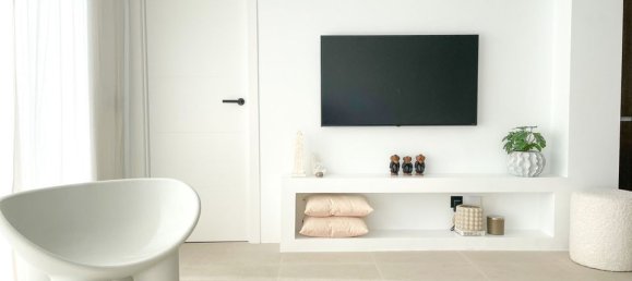 3 Schlafzimmer Penthouse in La Quinta, Spain, Nr. 189647 2