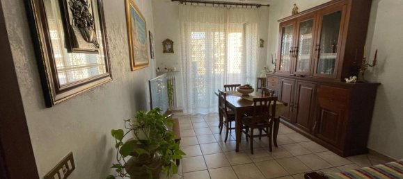 1 bedroom Apartment in Vigevano, Italy No. 181336 6