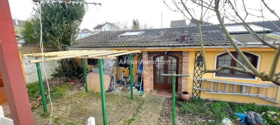 3 bedrooms Villa in Sarcelles, France No. 120077 10