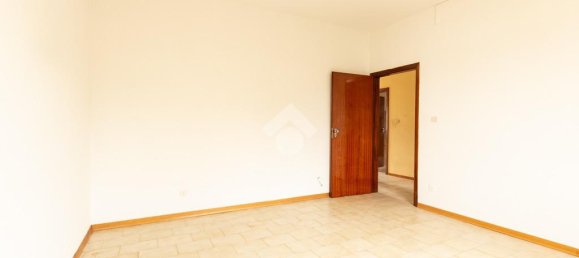6 bedrooms Villa in Correggio, Italy No. 79345 21