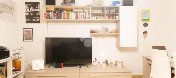 6 bedrooms Villa in Correggio, Italy No. 79345 12