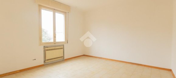 6 bedrooms Villa in Correggio, Italy No. 79345 25