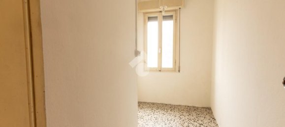 6 bedrooms Villa in Correggio, Italy No. 79345 30