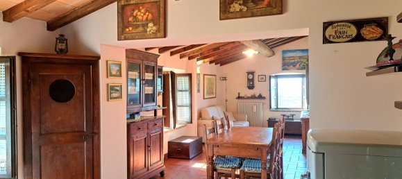 3-salle Appartement à Cinigiano, Italy No. 50894 5