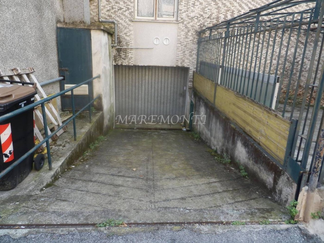 31m² Garage in Albissola Marina, Italy No. 309566