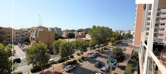 Apartamento T3 em Taranto, Italy N.º 325613 3