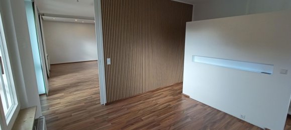 2-salle Appartement à Emmendingen, Germany No. 14364 3