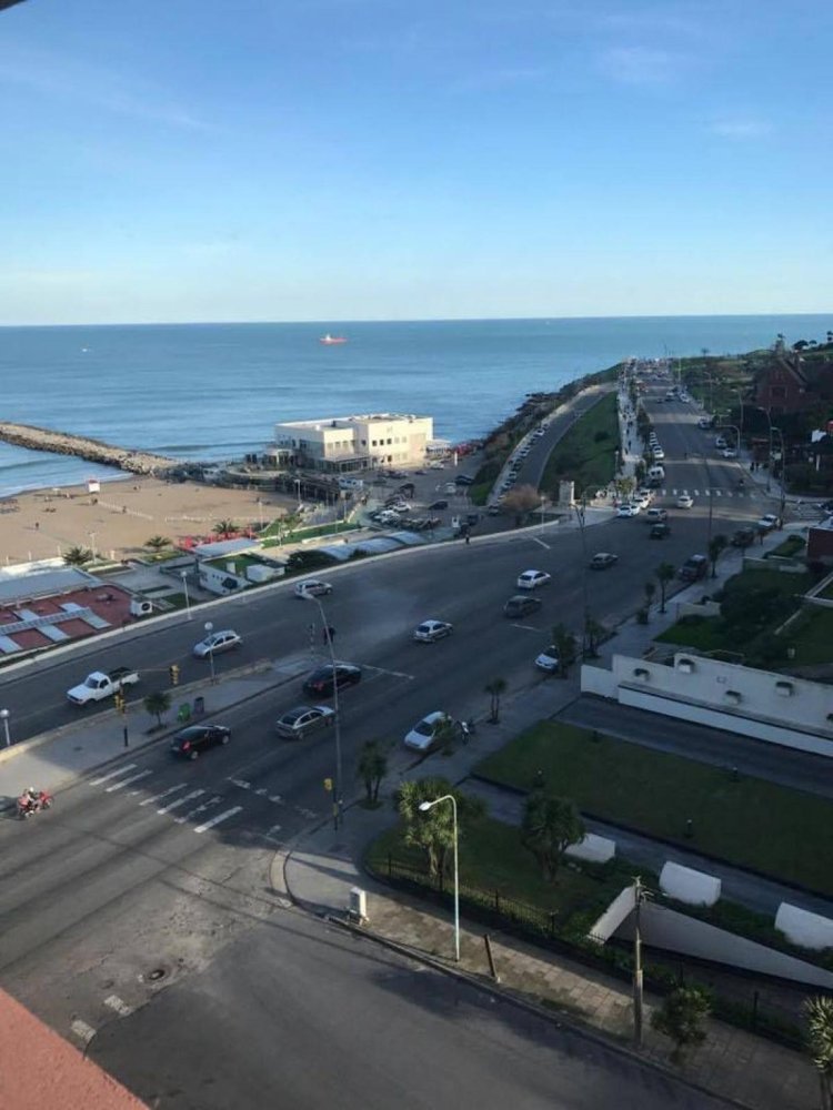 3 bedrooms Apartment in Mar del Plata, Argentina No. 100170